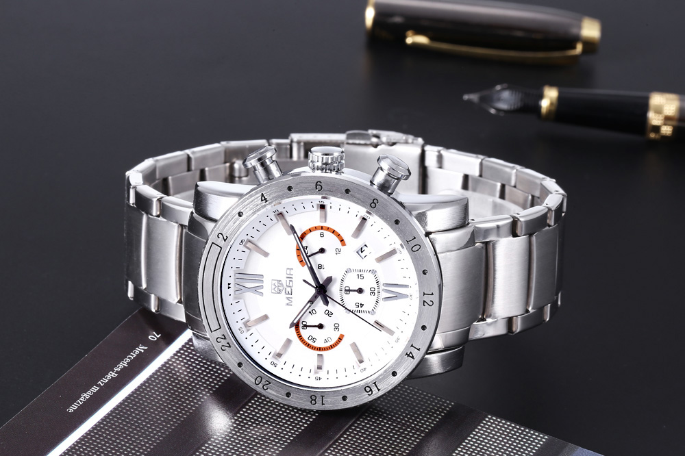 MEGIR 3008 30M Water Resistance Male Quartz Watch with Date Display Luminous Pointer Stainless Steel Band